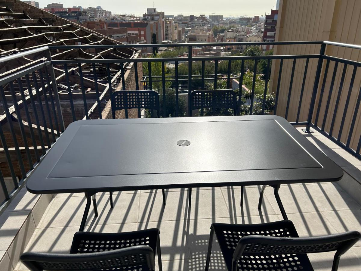 Appartement Camp Nou Nueva Casa 91 à L'Hospitalet de Llobregat Extérieur photo